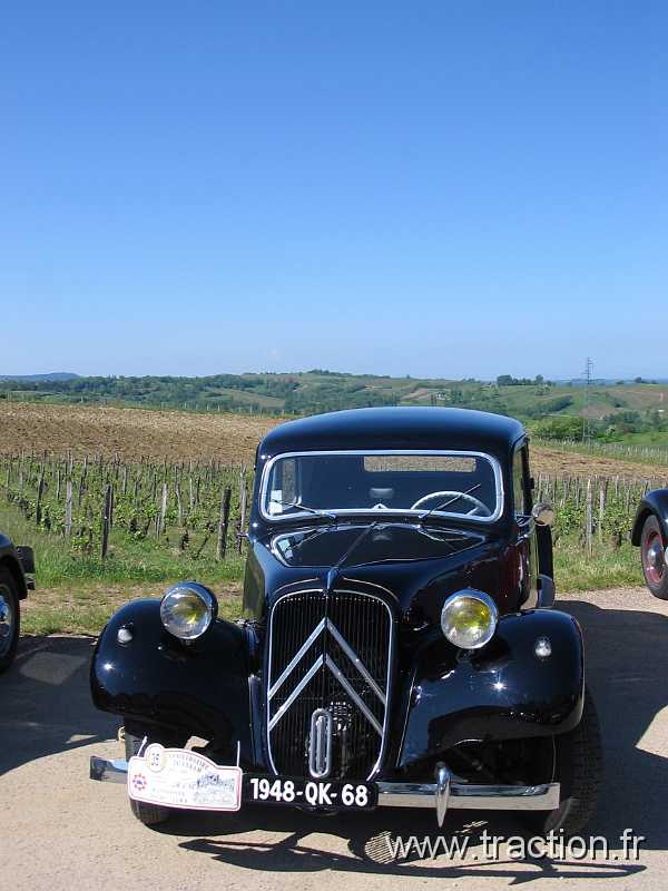 2011_CVAAM_35ans_15_Domaine_Viticole (18).JPG - 35 Ans du CVAAM, sortie dans le Doubs et le Jura, du 26 Avril au 1er Mai 2011, Le Domaine Viticole de la Pinte à Arbois